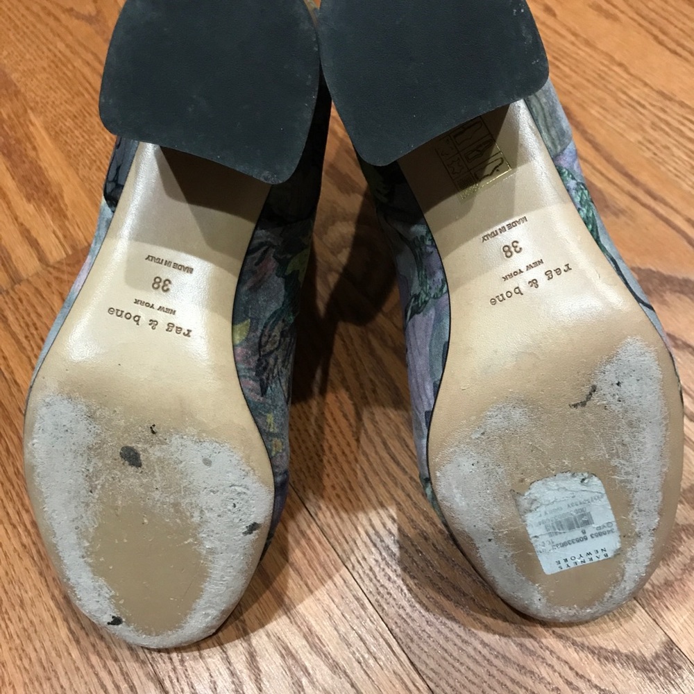 Booties - Picture 4 of 4